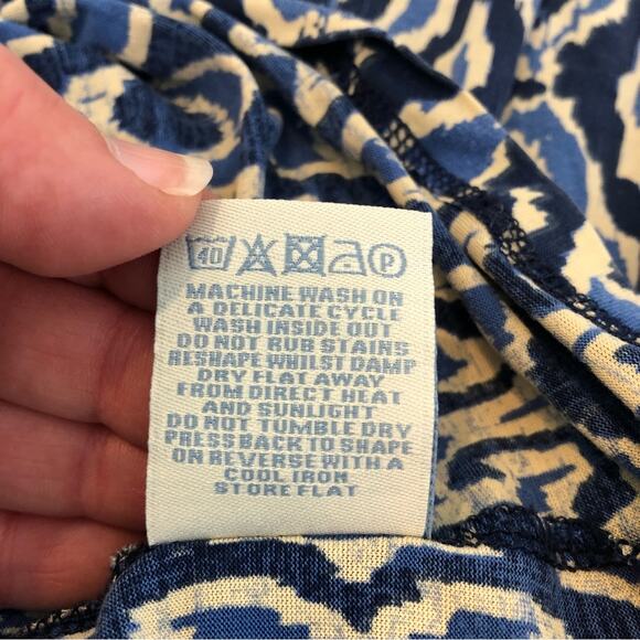 Boden blue and cream geometric print tie waist dress size 8L or 8 Long - Picture 14 of 15